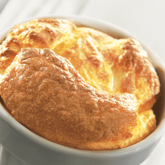 Soufflé à l’emmental trois saveurs, sésame et pavot