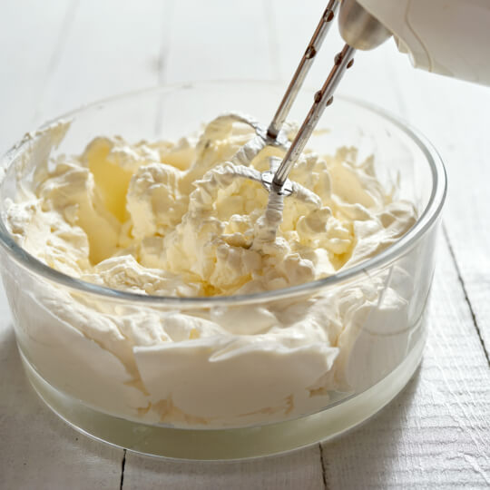 Comment fabrique-t-on de la crème fouettée ? - Président